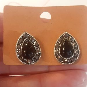 Fabulous stud earrings